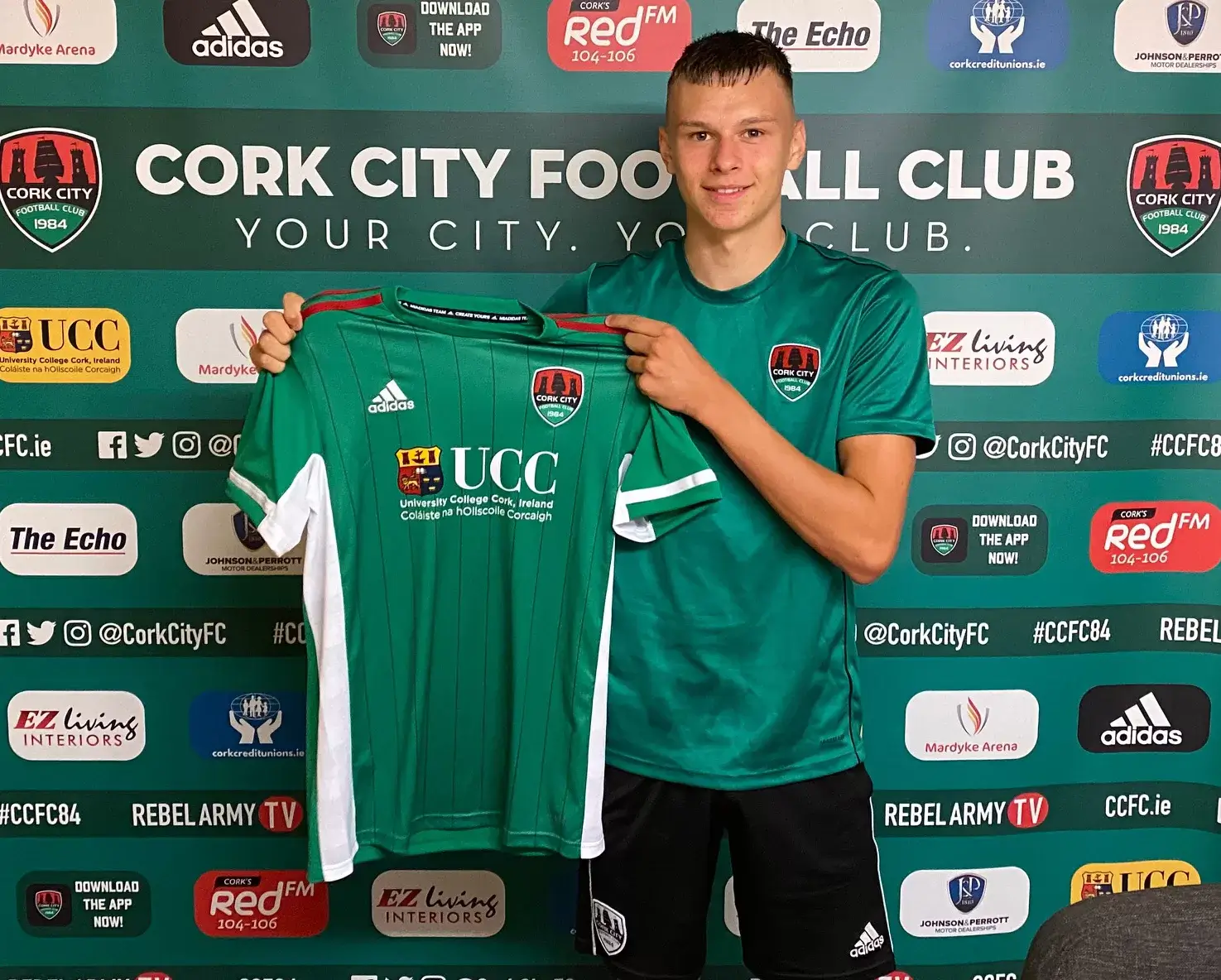 Joe O’Brien-Whitmarsh Signs Pro Contract!